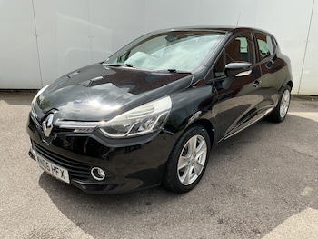 2016 (66) - DYNAMIQUE NAV DCI 5-Door