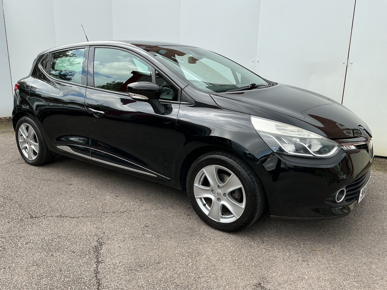 Used Renault Clio 2016 for sale - 75730715: Photo 5