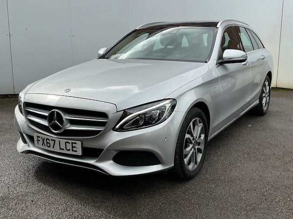Used Mercedes-Benz C Class 2017 for sale - 76082410: Photo 2