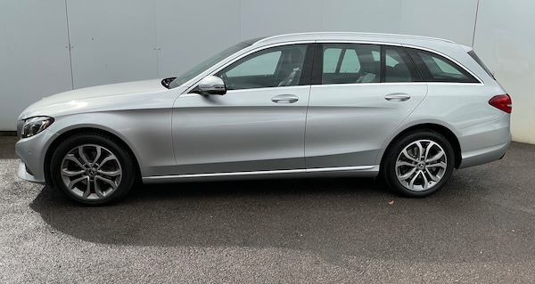 Used Mercedes-Benz C Class 2017 for sale - 76082410: Photo 4