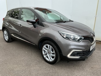 Used Renault Captur 2018 for sale - 78526242: Photo