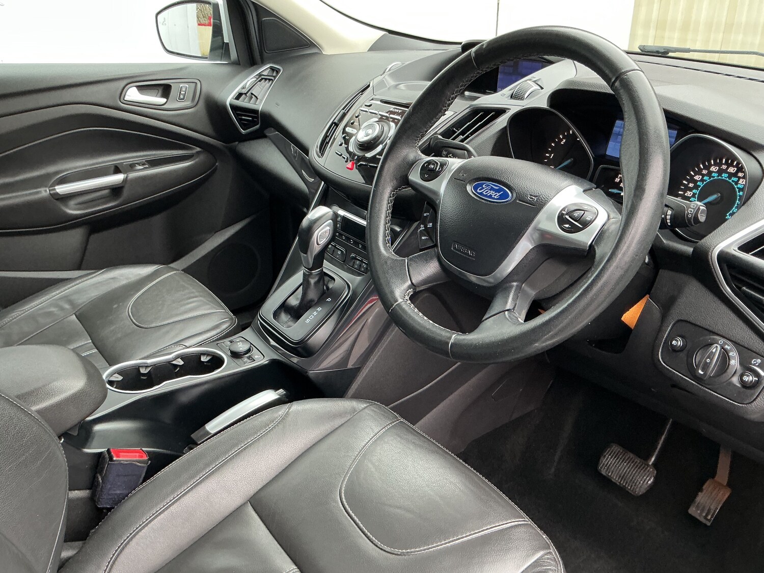 Used Ford Kuga 2014 for sale - 77421269: Photo 13