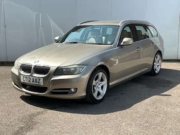 2012 (12) - 318d Exclusive Edition 5dr