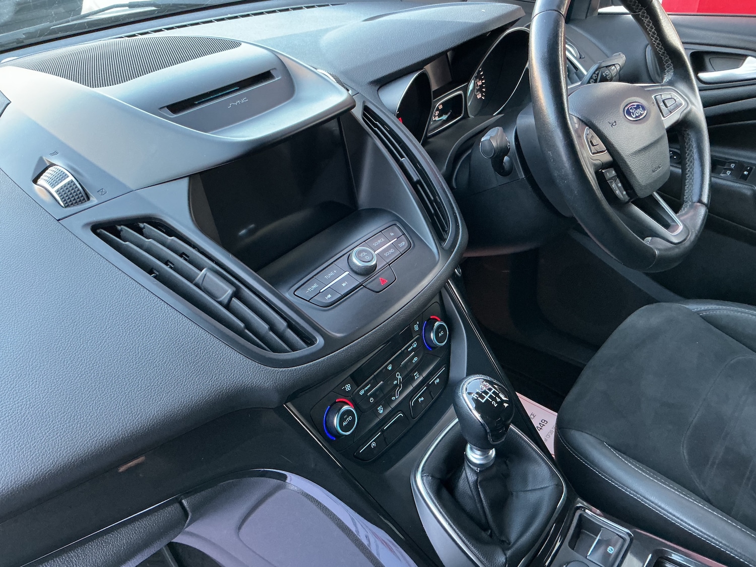 Used Ford Kuga 2017 for sale - 76934242: Photo 17