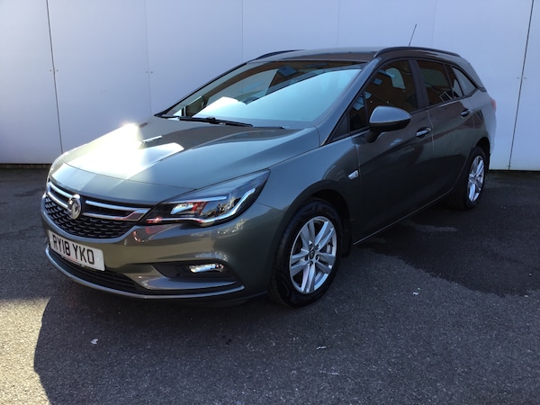 Used Vauxhall Astra 2018 for sale - 74064616: Photo 1
