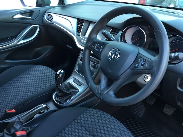 Used Vauxhall Astra 2018 for sale - 74064616: Photo 9