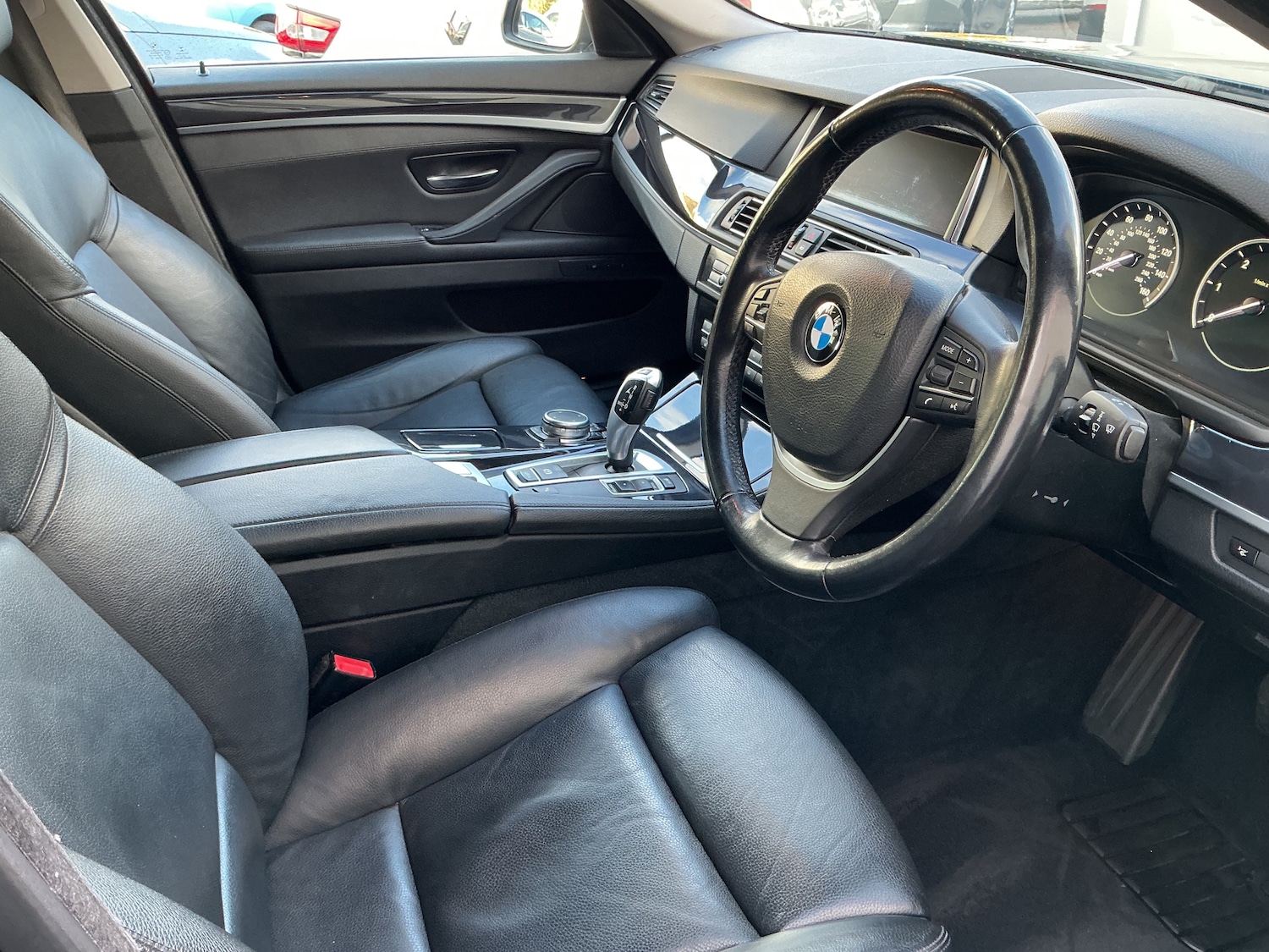 Used BMW 5 Series 2017 for sale - 76777397: Photo 13