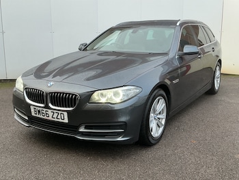 Used BMW 5 Series 2017 for sale - 76777397: Photo