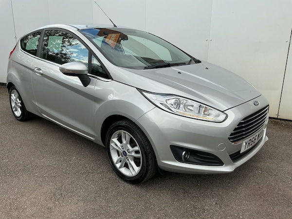 Used Ford Fiesta 2016 for sale - 75440490: Photo 2