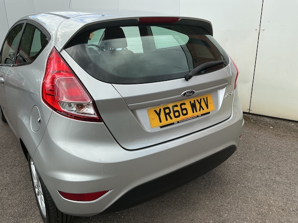 Used Ford Fiesta 2016 for sale - 75440490: Photo 5