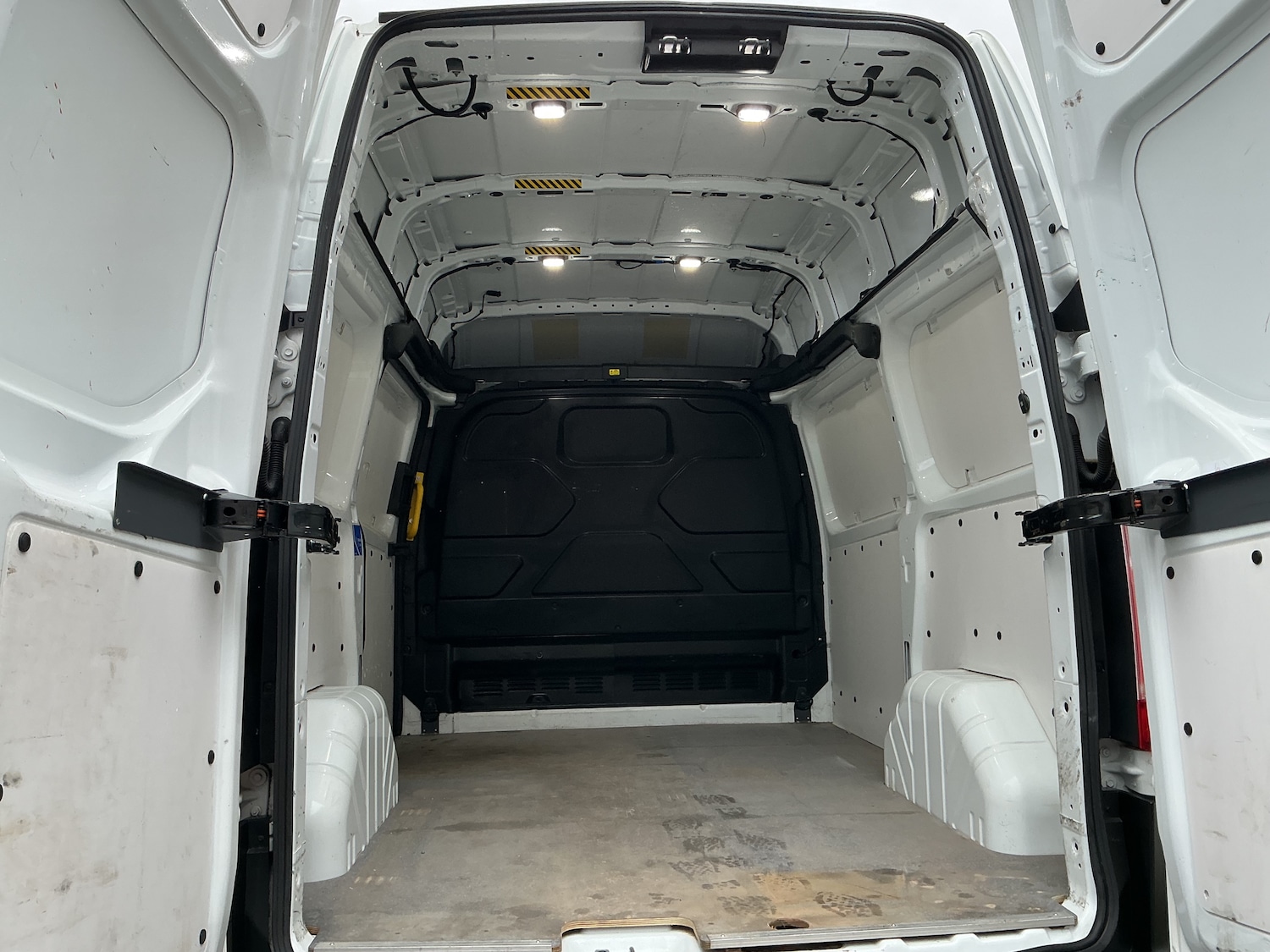 Used Ford Transit Custom 2020 for sale - 76477459: Photo 11