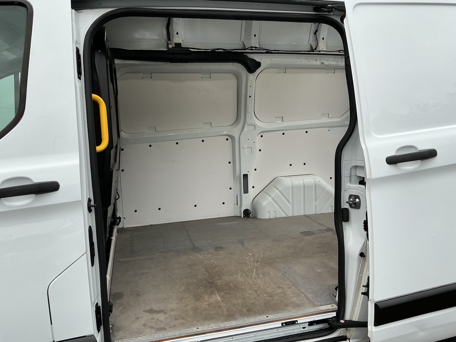 Used Ford Transit Custom 2020 for sale - 76477459: Photo 9