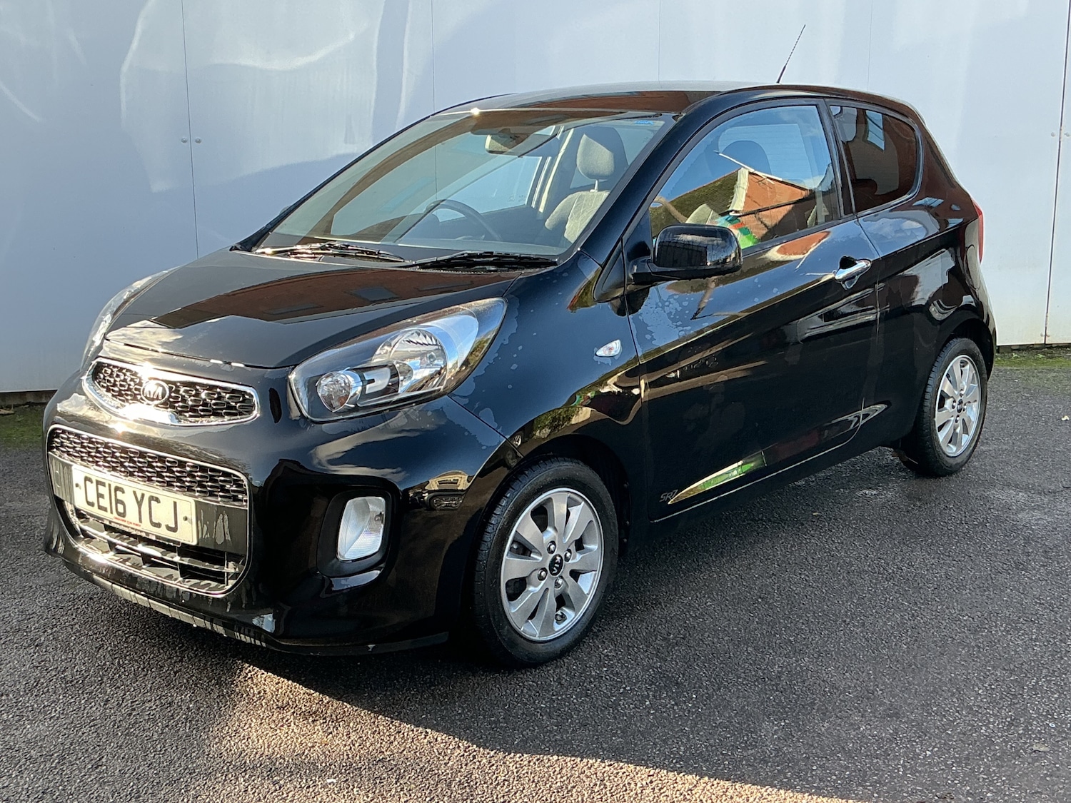Used Kia Picanto 2016 for sale - 76477465: Photo 2