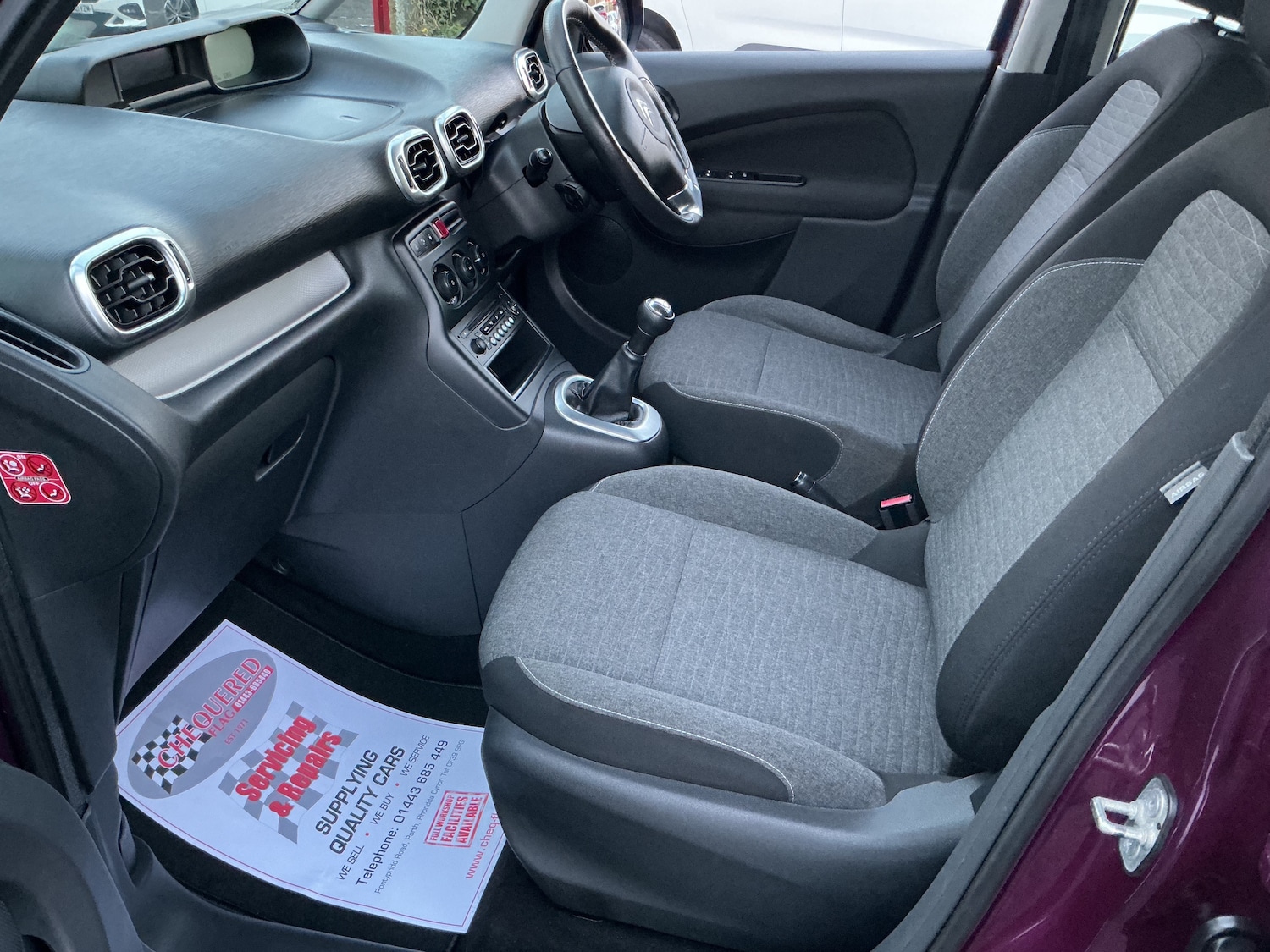 Used Citroen C3 Picasso 2016 for sale - 76949781: Photo 12