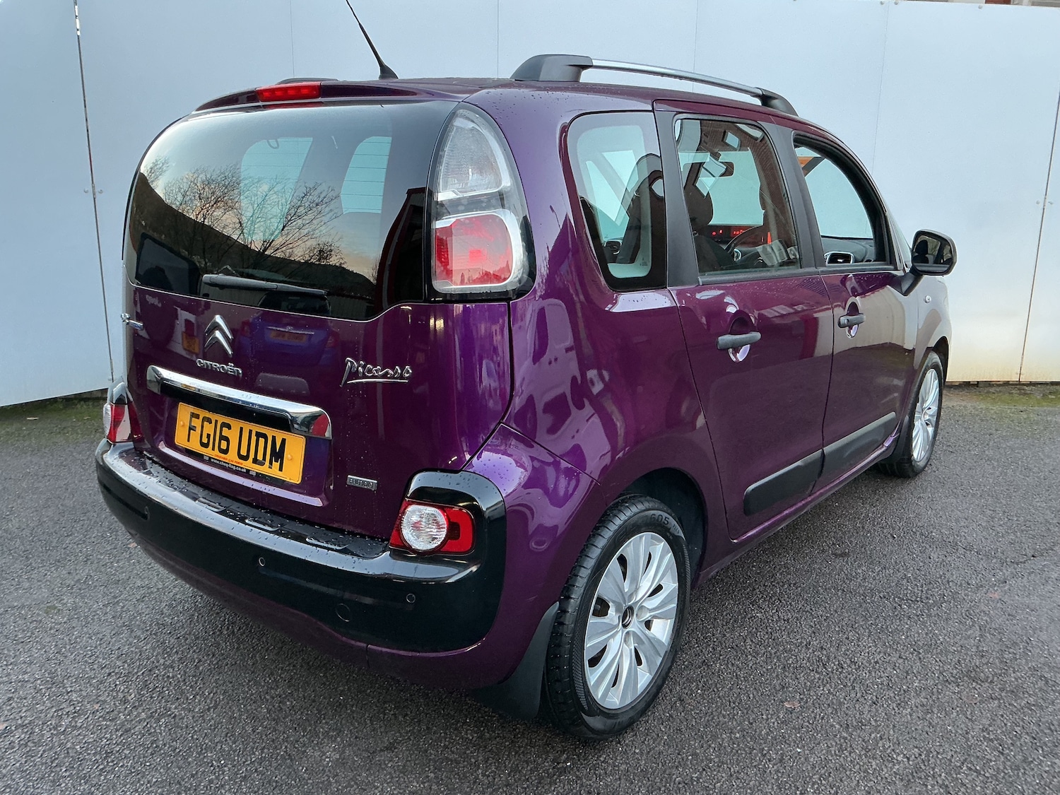 Used Citroen C3 Picasso 2016 for sale - 76949781: Photo 6