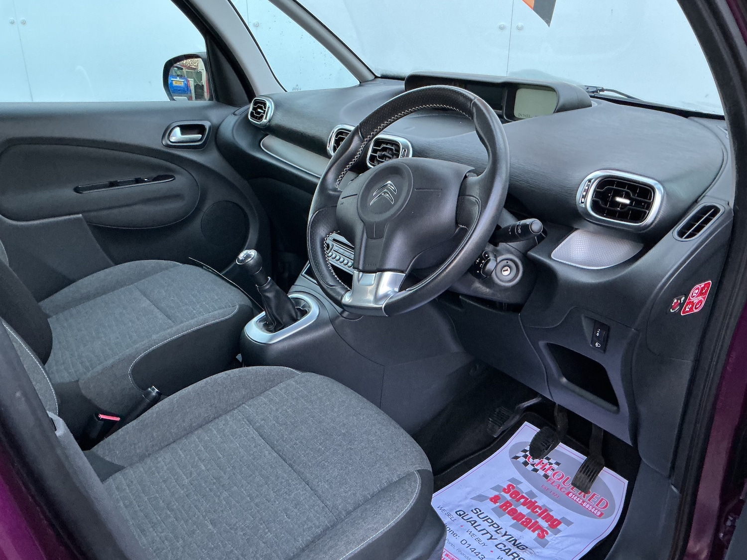 Used Citroen C3 Picasso 2016 for sale - 76949781: Photo 9