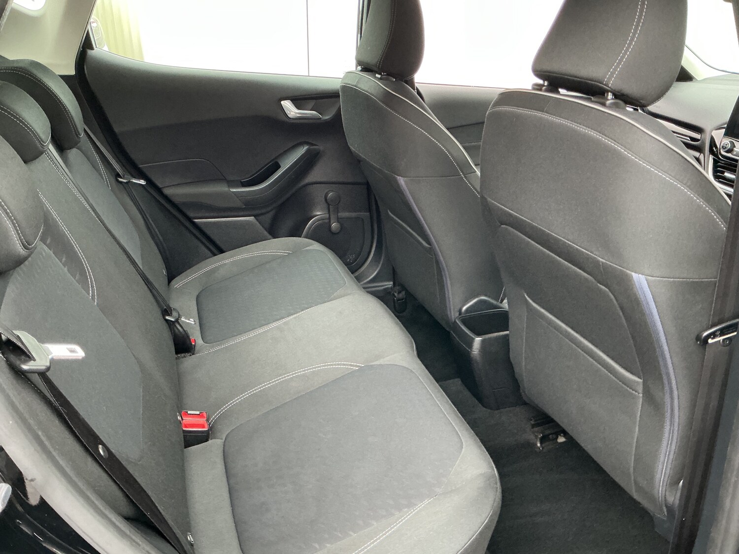 Used Ford Fiesta 2018 for sale - 76518067: Photo 8