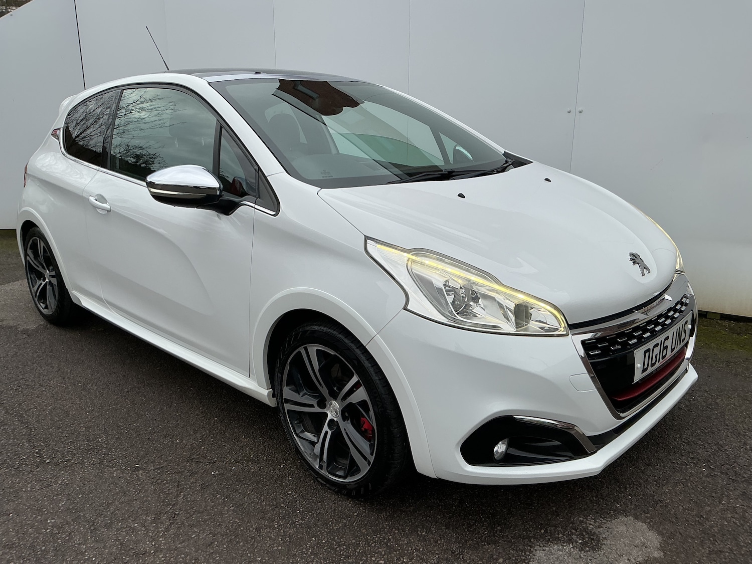 Used Peugeot 208 2016 for sale - 77730030: Photo 2