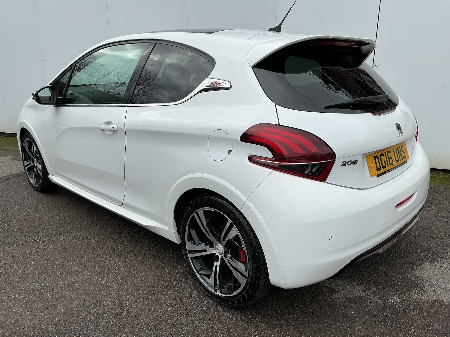 Used Peugeot 208 2016 for sale - 77730030: Photo 3