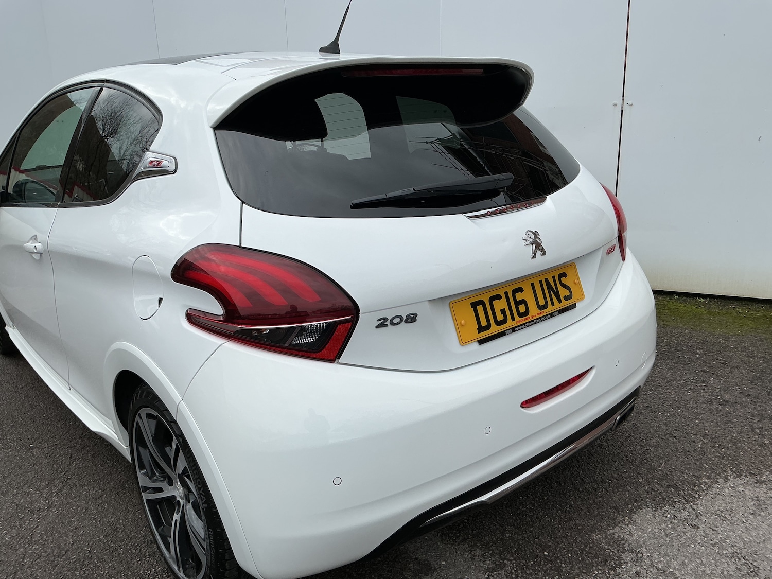Used Peugeot 208 2016 for sale - 77730030: Photo 5