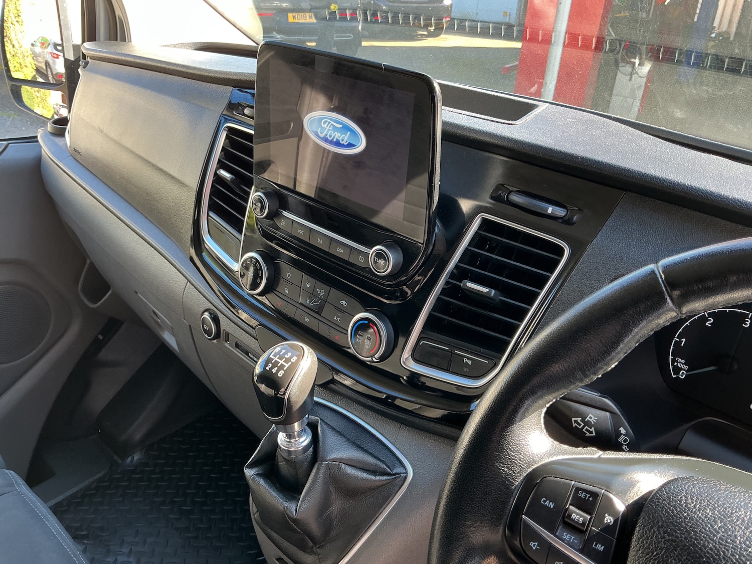 Used Ford Transit Custom 2019 for sale - 76036532: Photo 9