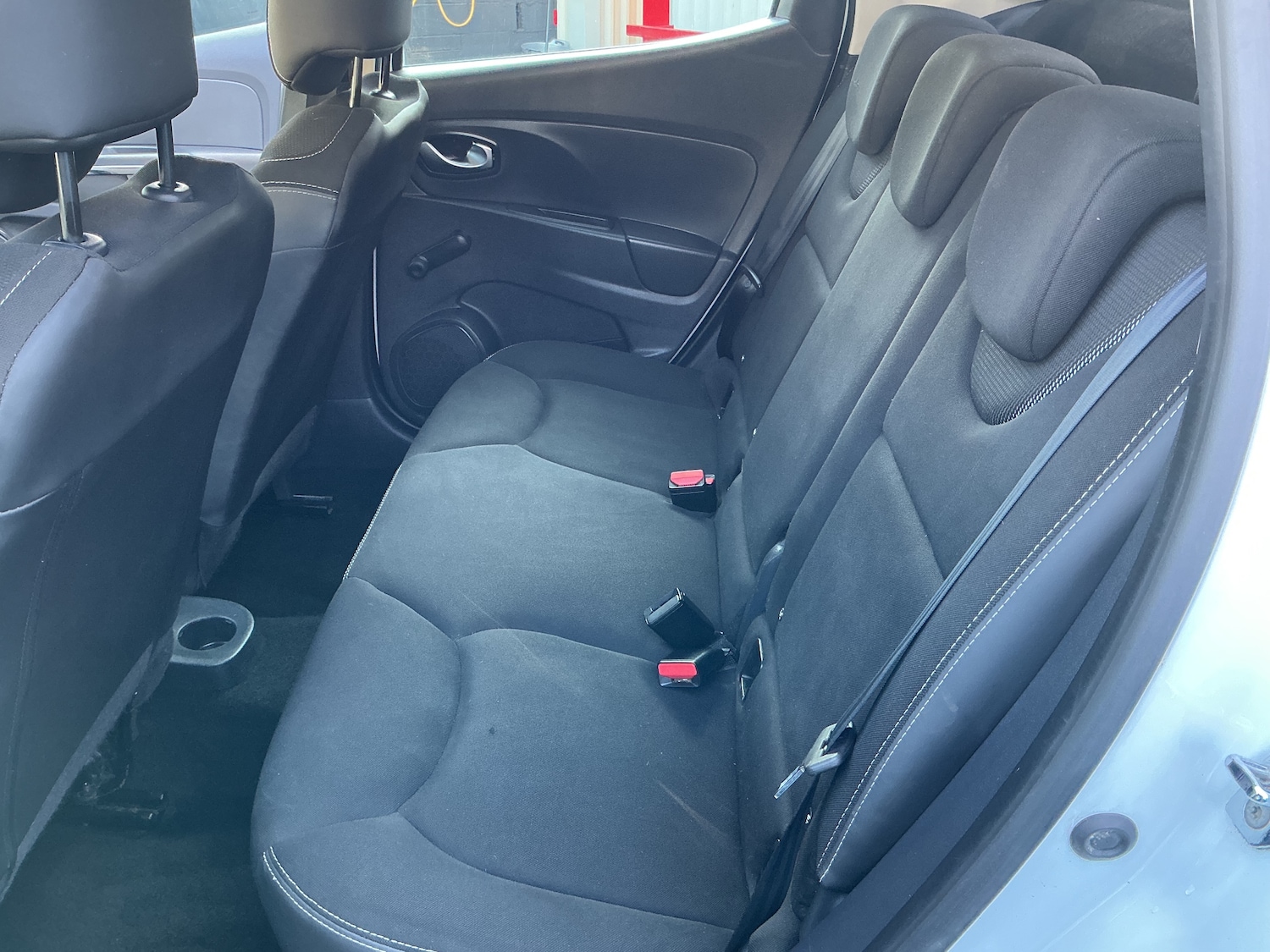 Used Renault Clio 2016 for sale - 77743444: Photo 11