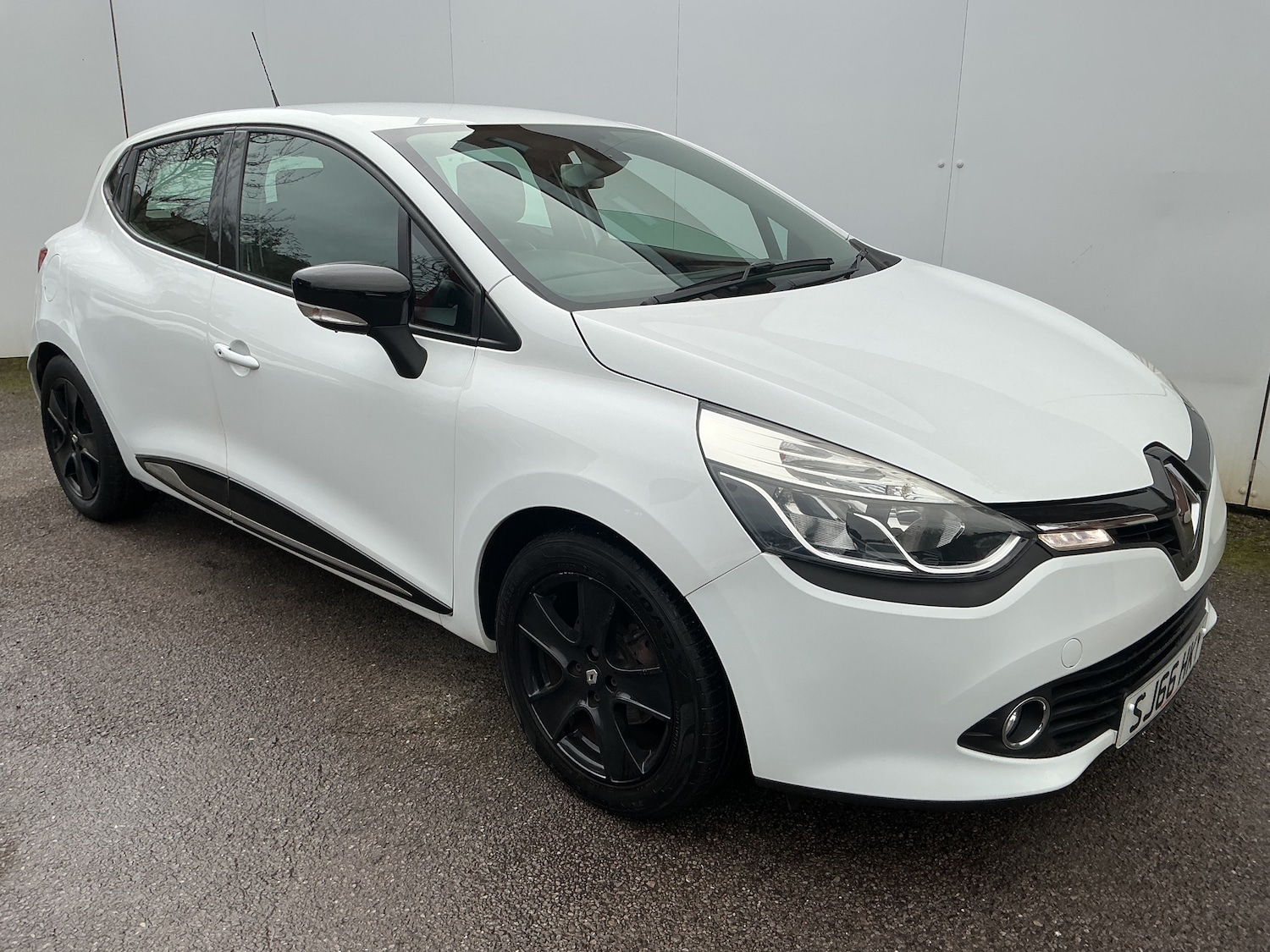 Used Renault Clio 2016 for sale - 77743444: Photo 3