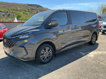 Used Ford Tourneo Custom 2025 for sale - 78379993: Photo