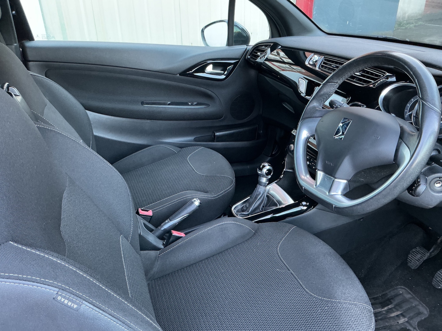 Used Citroen DS3 2014 for sale - 76438919: Photo 7