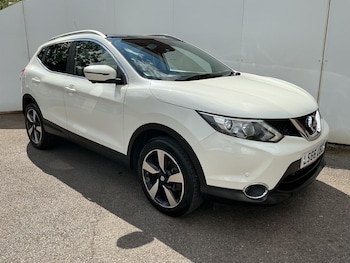 Used Nissan Qashqai 2016 for sale - 79551507: Photo