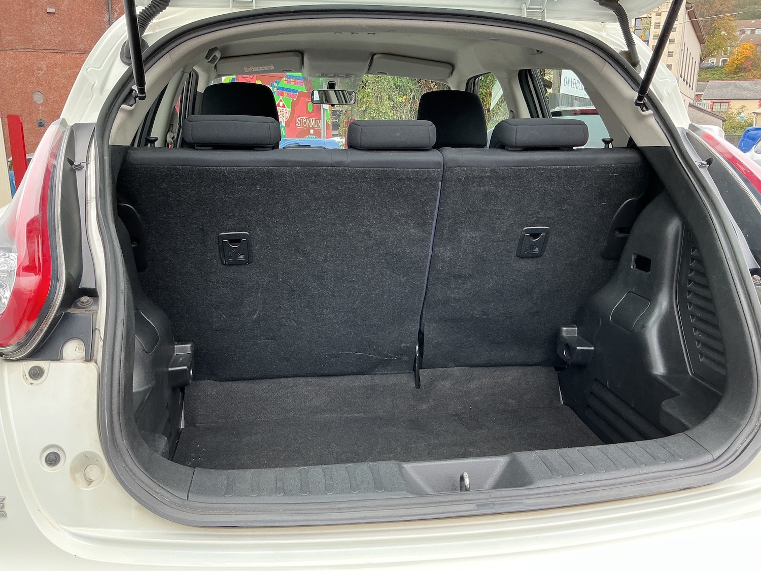 Used Nissan Juke 2014 for sale - 76281117: Photo 10