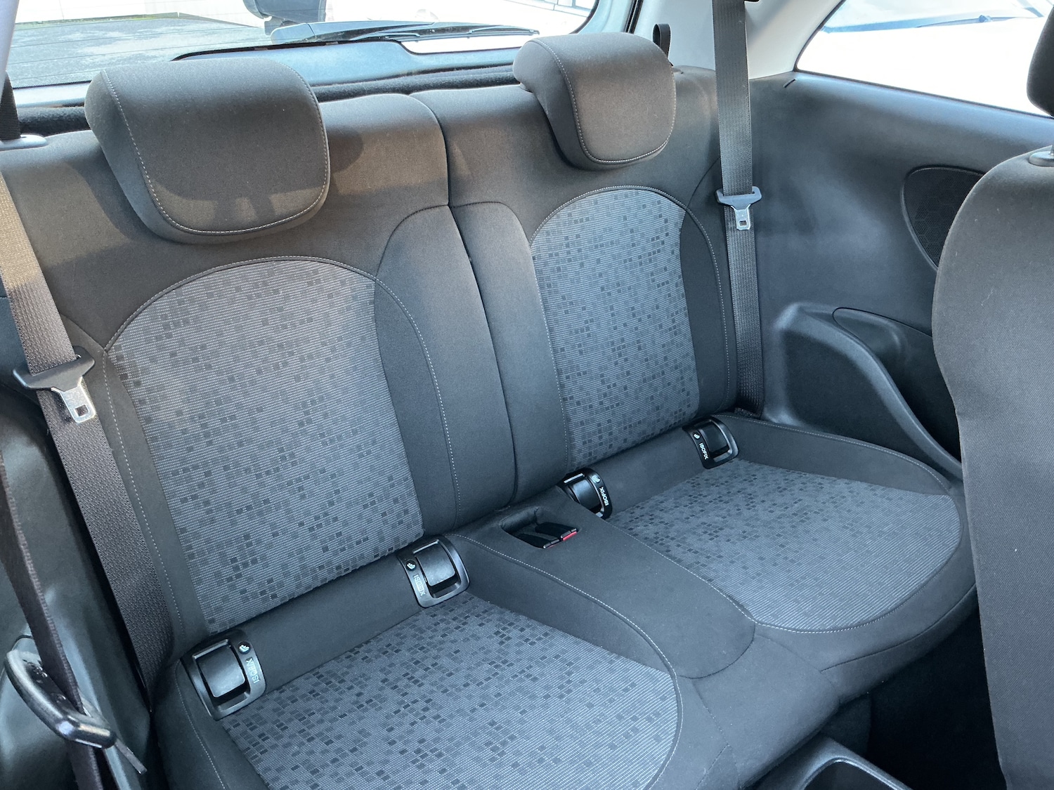 Used Vauxhall ADAM 2015 for sale - 76706681: Photo 10