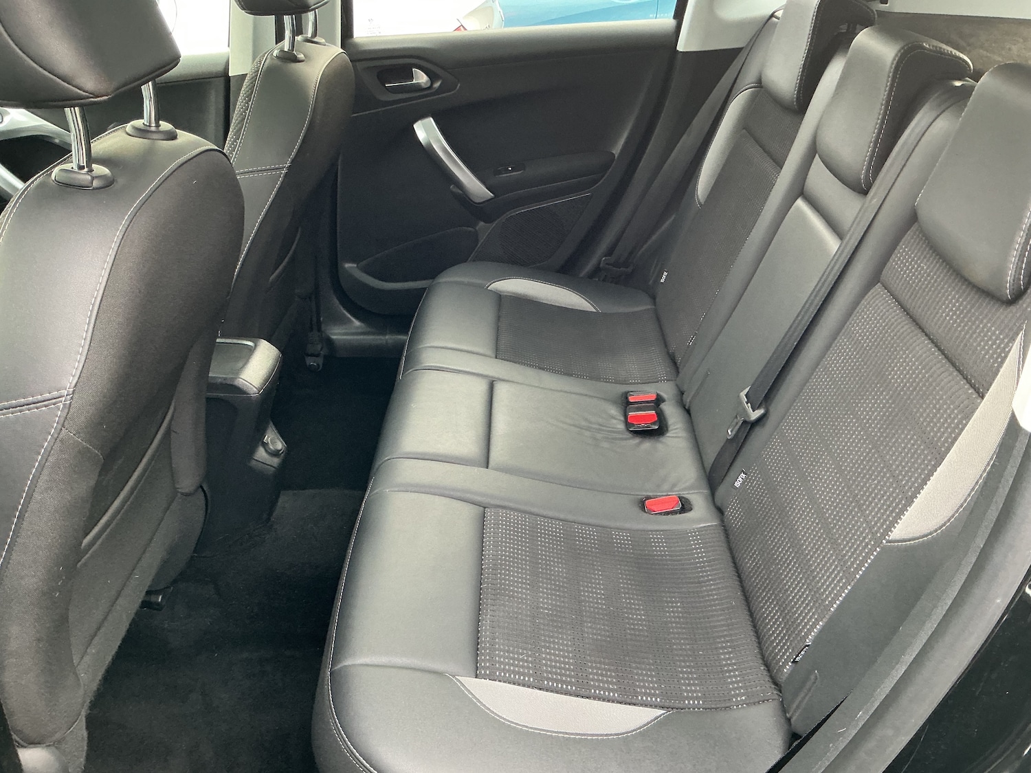 Used Peugeot 2008 2019 for sale - 77249334: Photo 10