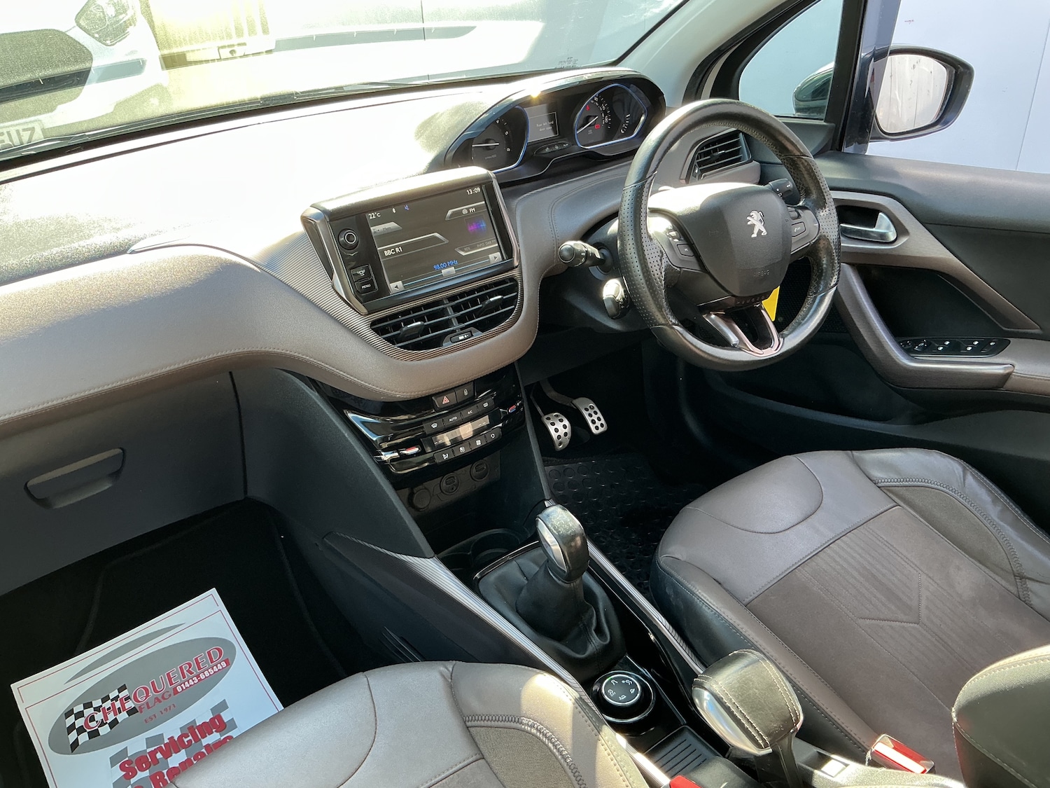 Used Peugeot 2008 2014 for sale - 76026921: Photo 10