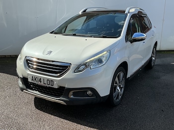 Used Peugeot 2008 2014 for sale - 76026921: Photo