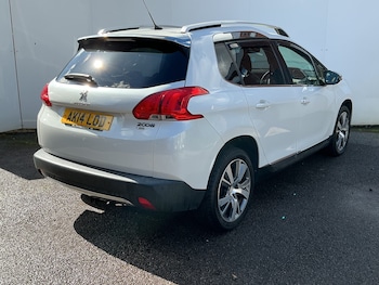 Used Peugeot 2008 2014 for sale - 76026921: Photo
