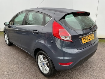 Used Ford Fiesta 2013 for sale - 77312976: Photo