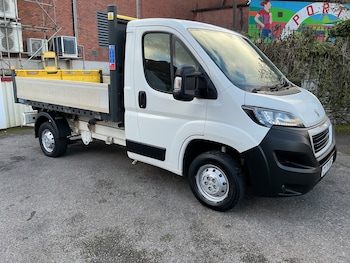 Peugeot Boxer feature image
