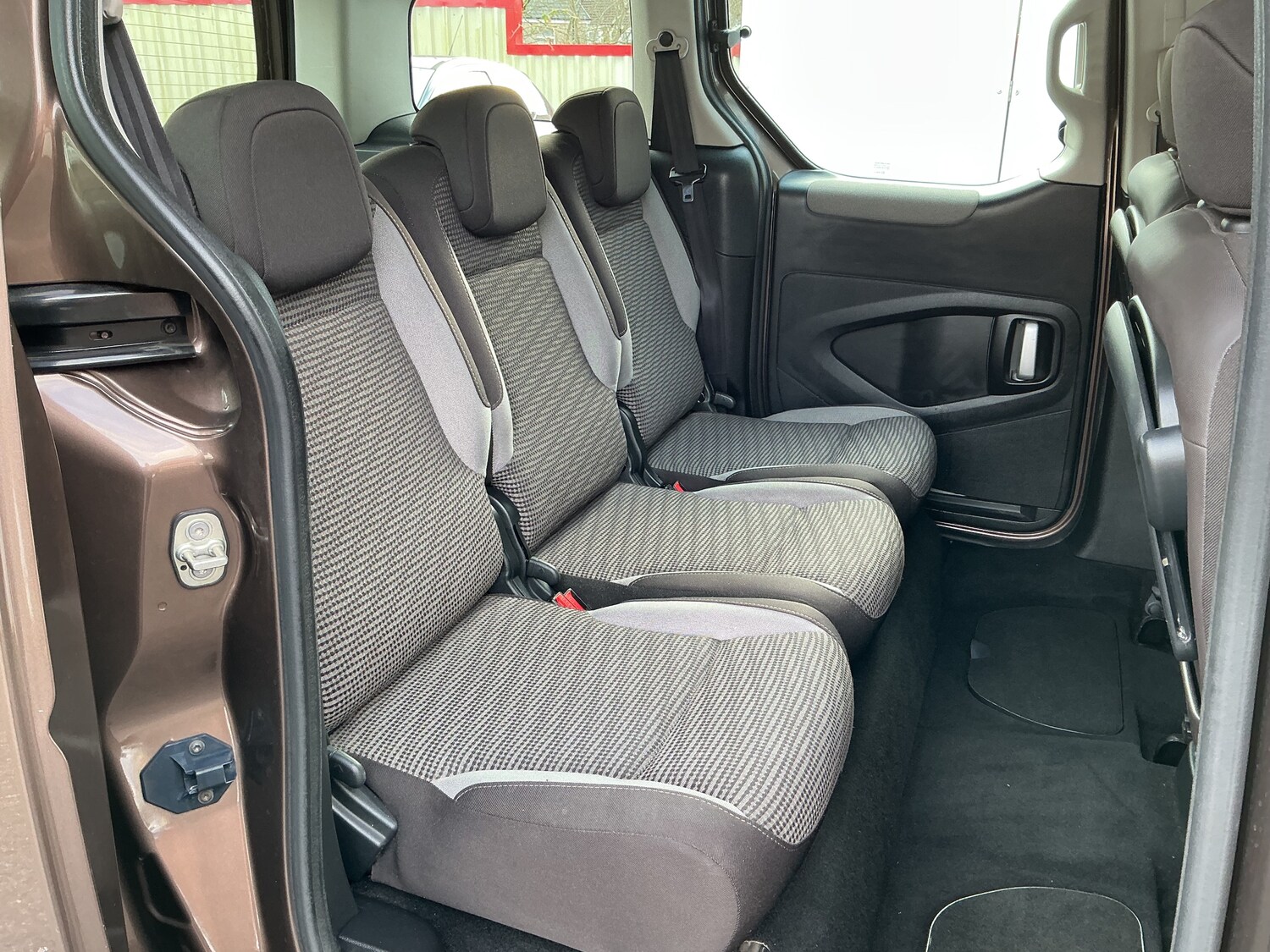 Used Peugeot Partner Tepee 2013 for sale - 77436311: Photo 11