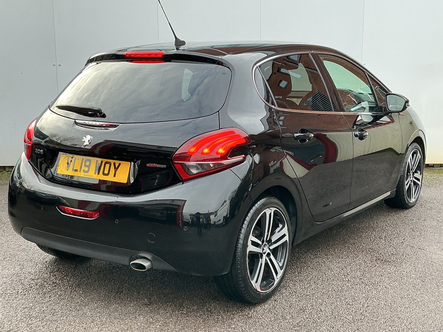 Used Peugeot 208 2019 for sale - 77200777: Photo 3