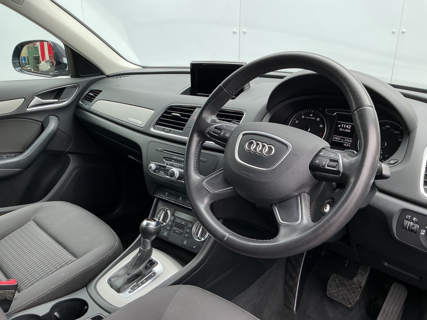 Used Audi Q3 2014 for sale - 77355224: Photo 10