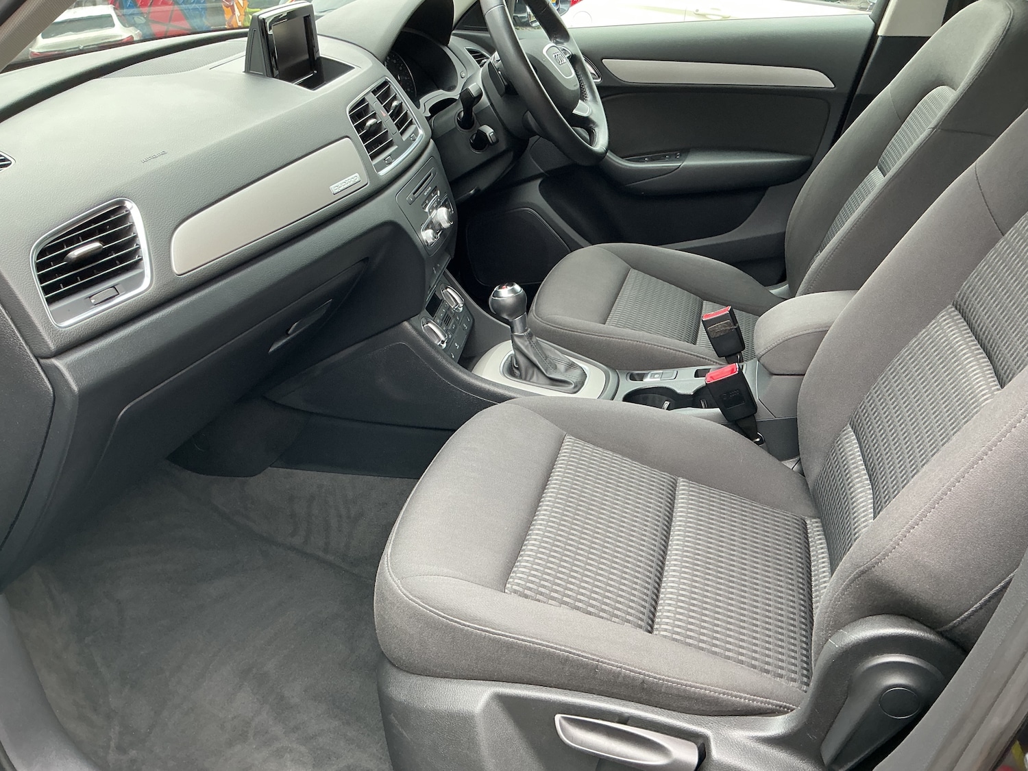 Used Audi Q3 2014 for sale - 77355224: Photo 13