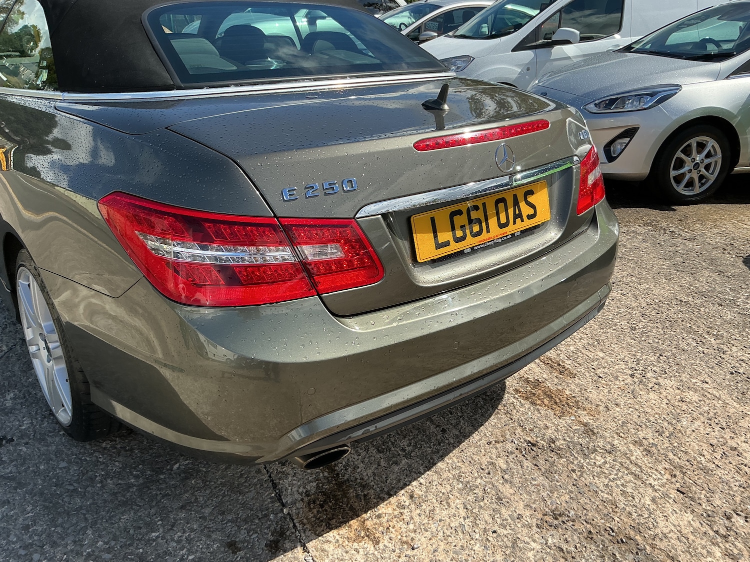 Used Mercedes-Benz E Class 2011 for sale - 75724255: Photo 4