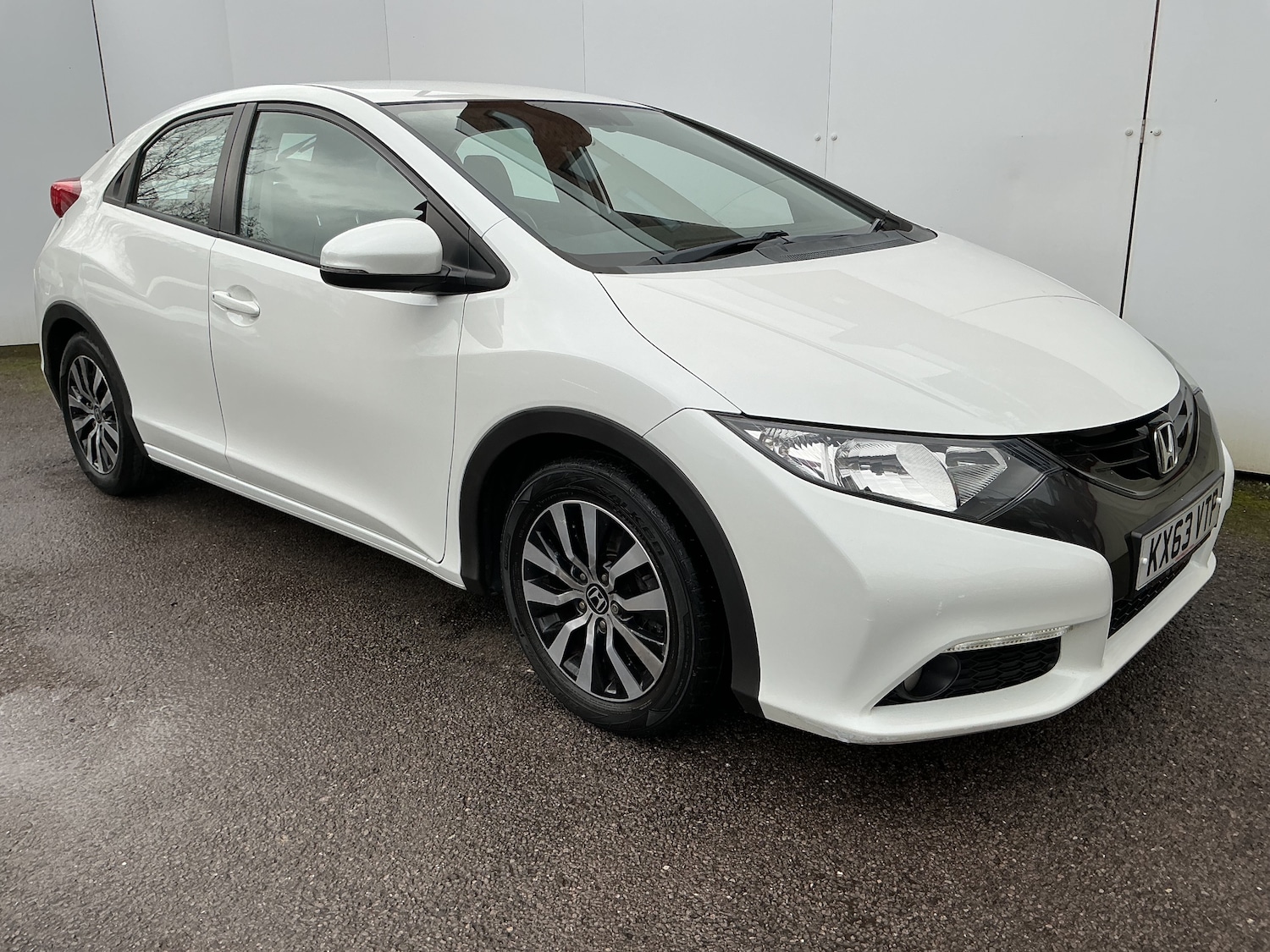 Used Honda Civic 2013 for sale - 77590444: Photo 3