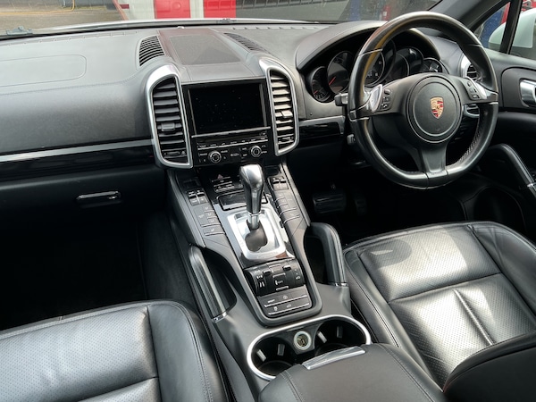Used Porsche Cayenne 2012 for sale - 75694679: Photo 10