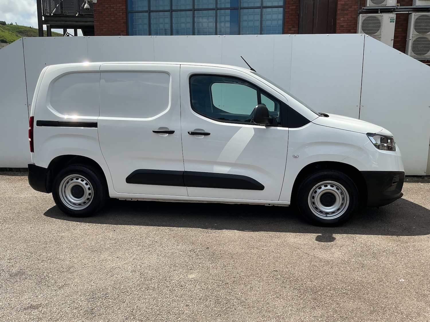 Used Toyota ProAce 2021 for sale - 77904329: Photo 2