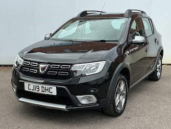 Used Dacia Sandero Stepway 2019 for sale - 79423630: Photo