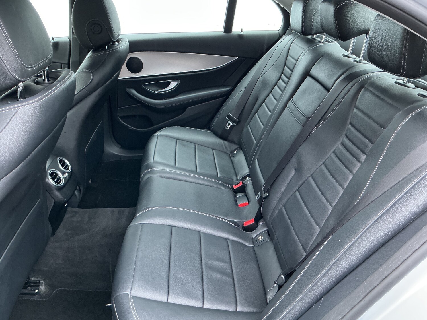 Used Mercedes-Benz E Class for sale - 77477059: Photo 12