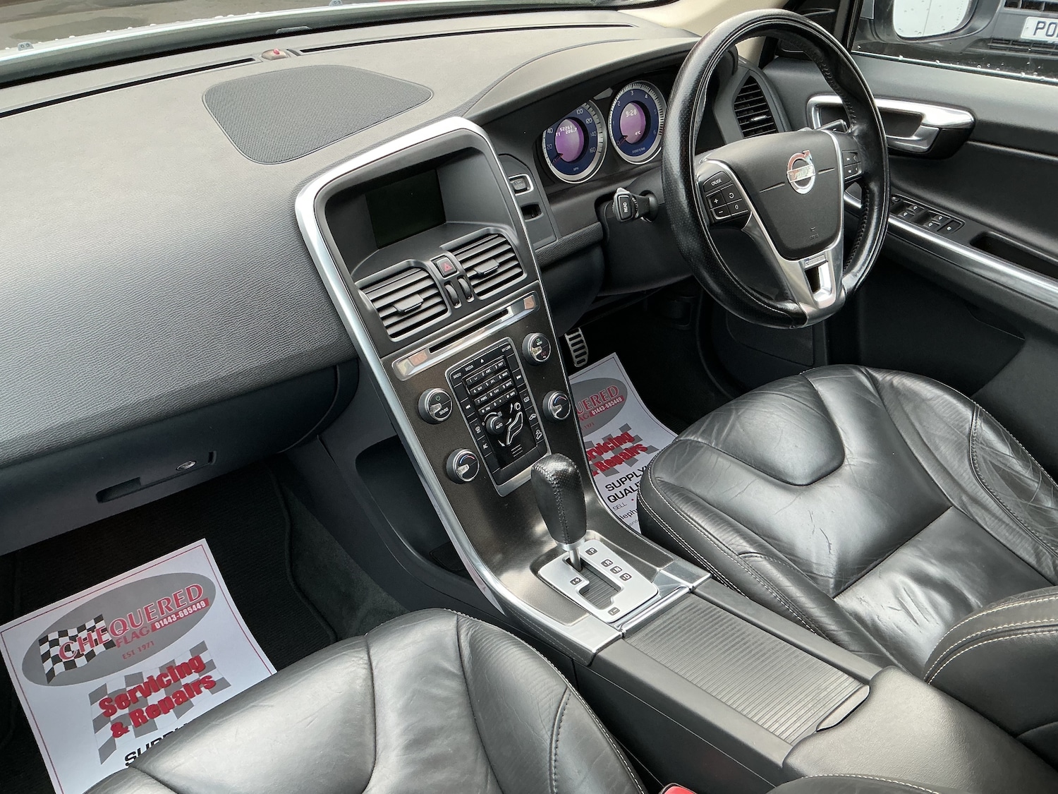 Used Volvo XC60 2012 for sale - 77033582: Photo 10