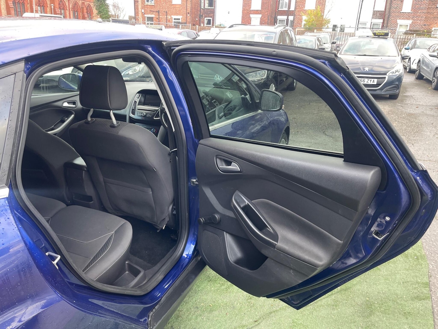 Used Ford Focus for sale - 77599122: Photo 26